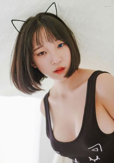 迷人的保姆电影